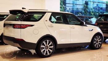 Xe Land Rover Discovery 7 Chổ Mới.